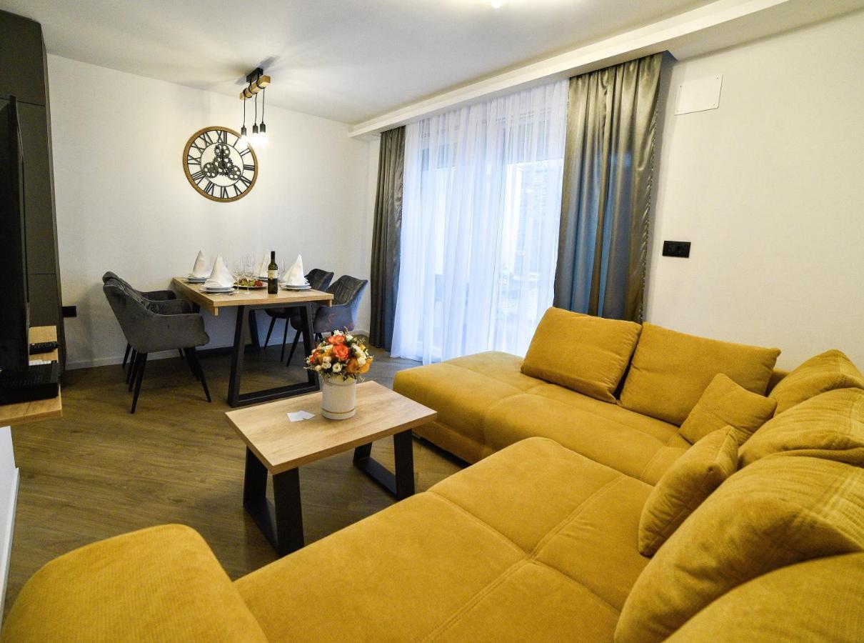 Luxury Apartment Knezovic Sinj Exterior photo