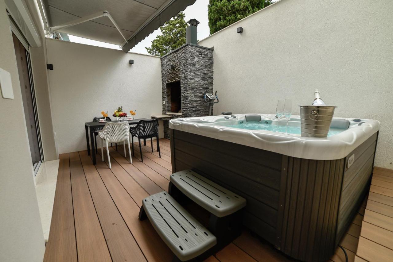 Luxury Apartment Knezovic Sinj Exterior photo